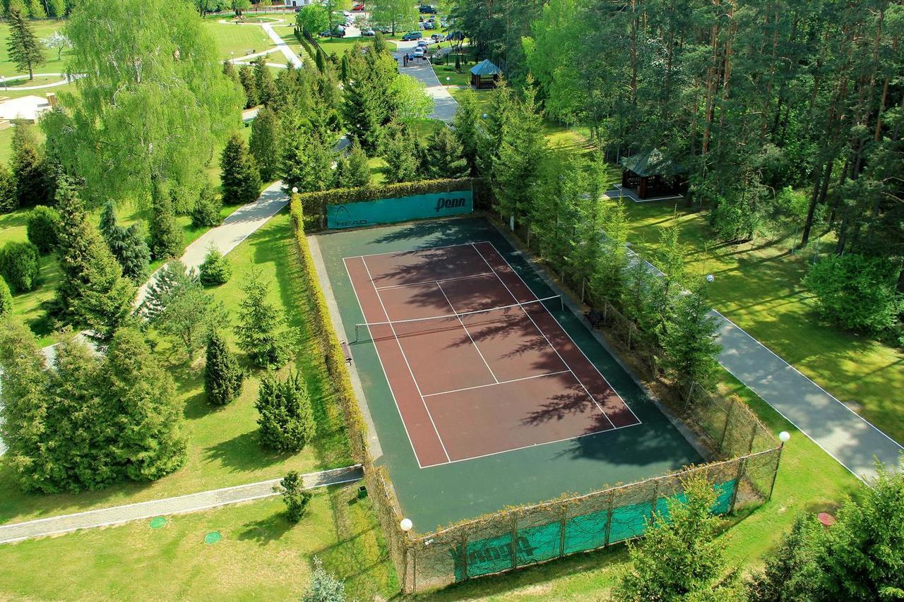 Sanatoriy Priozernyi Hotel Naroch Bagian luar foto