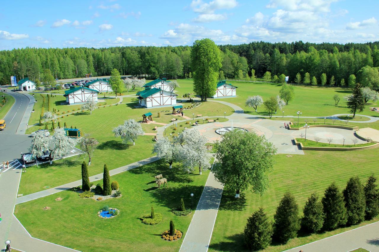Sanatoriy Priozernyi Hotel Naroch Bagian luar foto